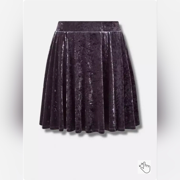 Torrid Mini Velvet Skater Skirt - Picture 1 of 5